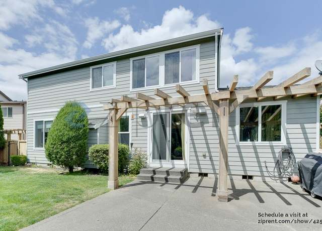 Photo of 21622 Quiet Water Loop, Lake Tapps, WA 98391