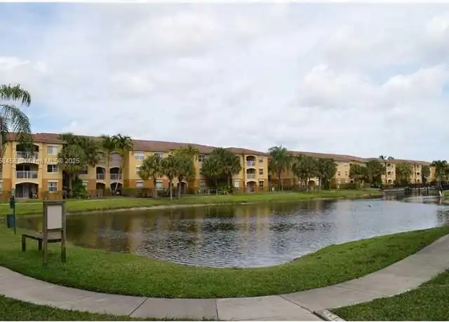 Property at 9625 NW 1st Ct Unit 11-303, Pembroke Pines, FL, 33024, 2 beds, 2 baths, [object Object]
