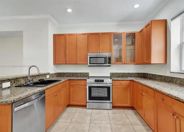 Property at 1033 NE 17th Way #803, Fort Lauderdale, FL, 33304, 3 beds, 3.5 baths, [object Object]