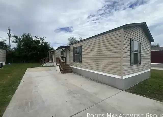 Property at 310 Hester Ave Unit 322B, Donna, TX, 78537, 3 beds, 2 baths, [object Object]