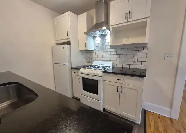 Property at 1756 Grand Ave Unit 4, St Paul, MN, 55105, 0 beds, 1 bath, [object Object]
