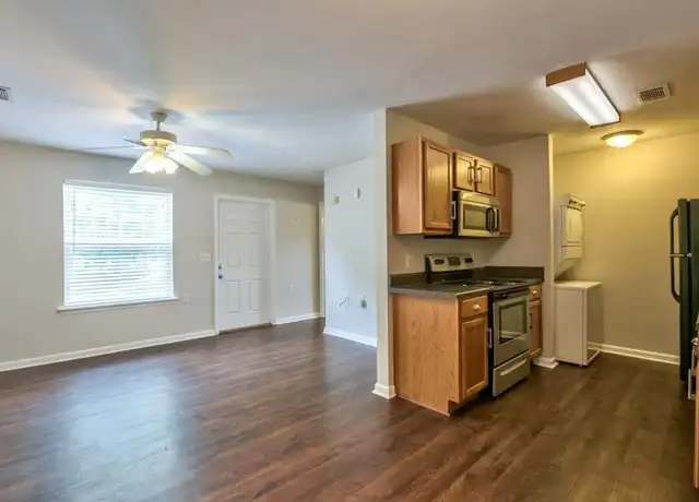 Property at 990 W Brevard St Unit 212A, Tallahassee, FL, 32304, 3 beds, 2 baths, [object Object]
