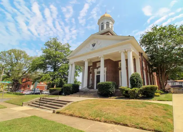 Property at First Congo Apartments - 236 S Watkins St, Memphis, TN, 38104, 1-2 bed, 1.5-2 baths, [object Object]
