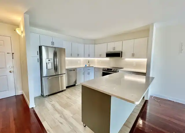 Property at 141 Coolidge Ave #420, Watertown, MA, 02472, 2 beds, 2 baths, [object Object]