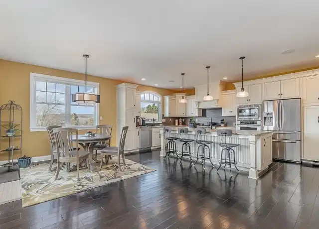 Property at 360 N 4th St, Halifax, PA, 17032, 4 beds, 5 baths, [object Object]