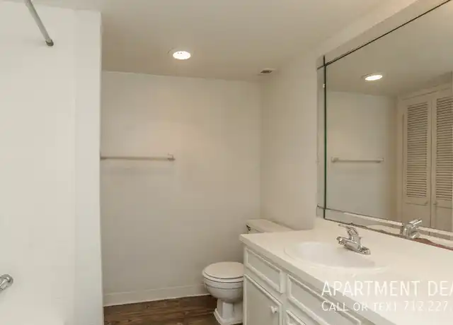 Property at 4307 Bissonnet St Unit 2886, Bellaire, TX, 77401, 2 beds, 1 bath, [object Object]