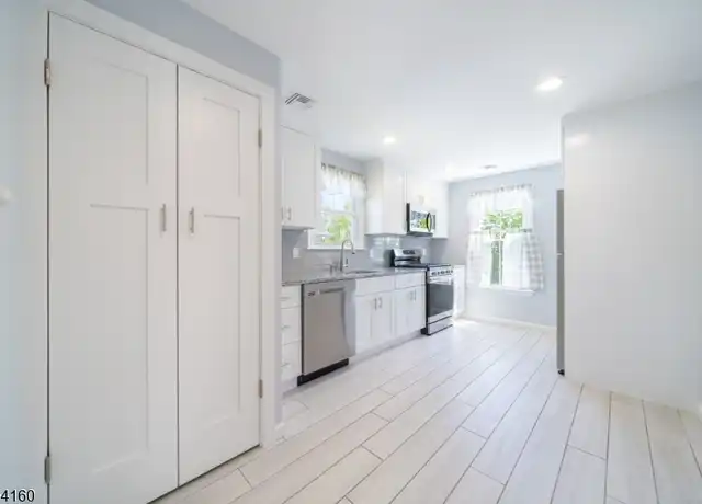 Property at 55 Summit Ave Unit 2, Chatham, NJ, 07928, 2 beds, 1 bath, [object Object]