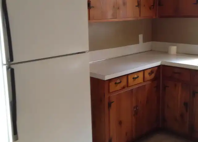 Property at 302 Moncrief St Unit 2-M, Prattville, AL, 36067, 2 beds, 1 bath, [object Object]