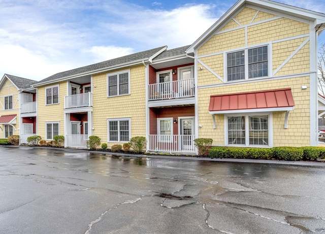 Photo of 54 Loomis St #2202, Bedford, MA 01730