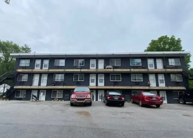 Property at 2547 Manchester Rd Unit 18, Akron, OH, 44319, 1 bed, 1 bath, [object Object]