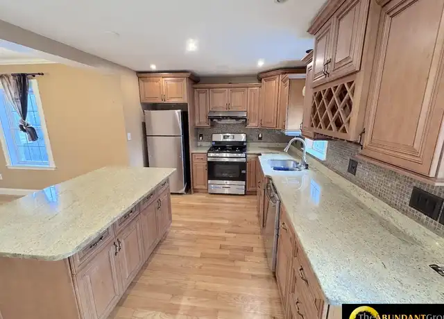 Property at 848 Main St, Winchester, MA, 01890, 4 beds, 1.5 baths, [object Object]