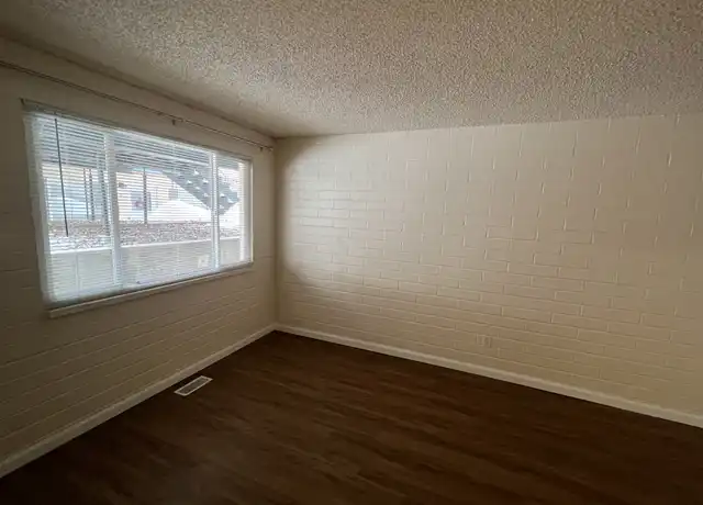 Property at 933 4th Ave W Unit 10, Kalispell, MT, 59901, 2 beds, 1 bath, [object Object]