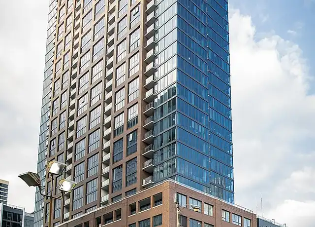 Property at The Gallery on Wells - 637 N Wells St, Chicago, IL, 60654, 2 beds, 1-2 bath, [object Object]