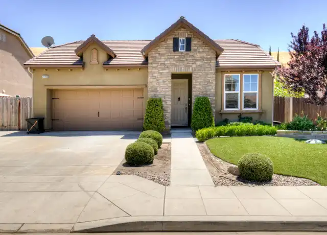 Property at 21230 Tramonto Ln, Friant, CA, 93626, 4 beds, 2 baths, [object Object]