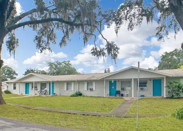 Property at 200 Church St Unit D2, Leesburg, FL, 34748, 2 beds, 1 bath, [object Object]