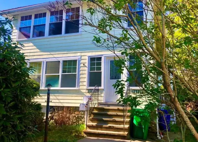 Property at 35 Underwood Ave, West Newton, MA, 02465, 2 beds, 1 bath, [object Object]