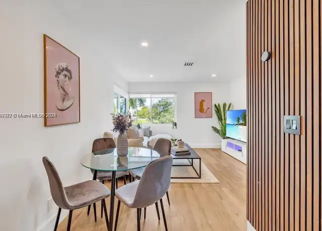 Property at 313 SW 1st St Unit 2, Hallandale Beach, FL, 33009, 2 beds, 2 baths, [object Object]