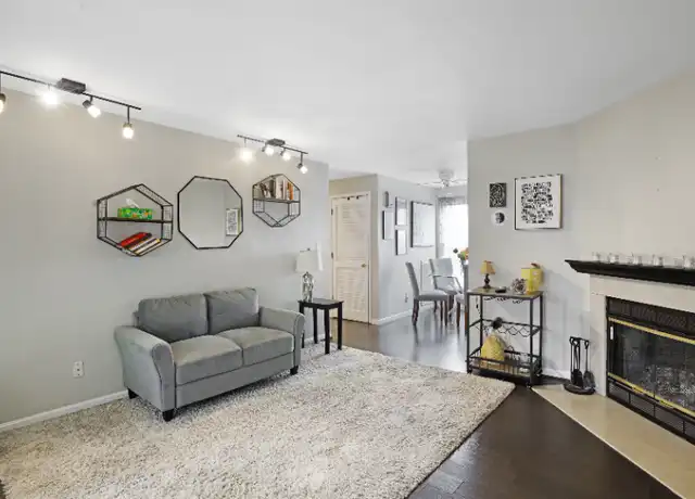 Property at 911 S Charles St Apt 409, Baltimore, MD, 21230, 1 bed, 1 bath, [object Object]