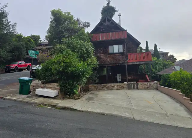 Property at 240 Castro St, Richmond, CA, 94801, 2 beds, 1 bath, [object Object]