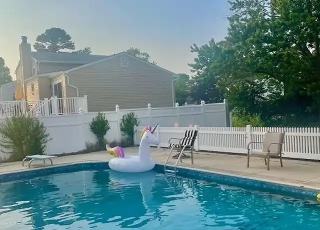 Property at 556 Mark Dr, Brick, NJ, 08723, 5 beds, 2 baths, [object Object]