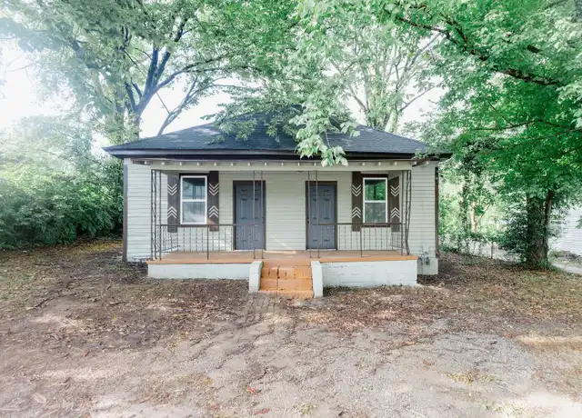 Property at 208 W Cherry St, Griffin, GA, 30223, 2 beds, 1 bath, [object Object]