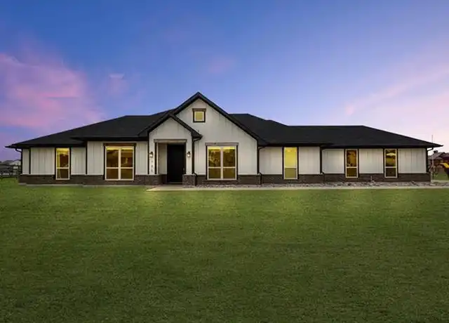 Property at 285 Redwood Dr, Van Alstyne, TX, 75495, 5 beds, 3.5 baths, [object Object]
