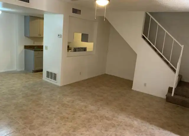 Property at 3412 W El Caminito Dr, Phoenix, AZ, 85051, 3 beds, 1.5 baths, [object Object]