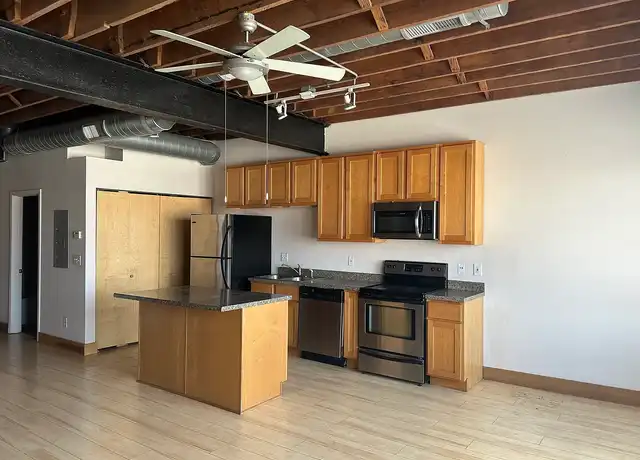 Property at The Crown Downtown - 1300 Convention Plz, Saint Louis, MO, 63103, 0-1 beds, 1 bath, [object Object]