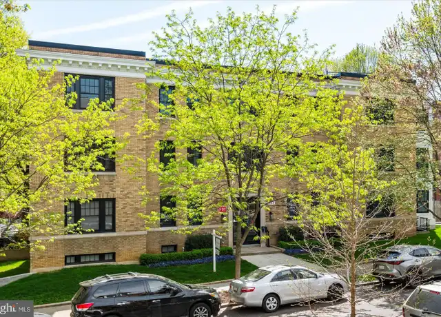 Property at 2869 28th St NW #2, Washington, DC, 20008, 1 bed, 1 bath, [object Object]