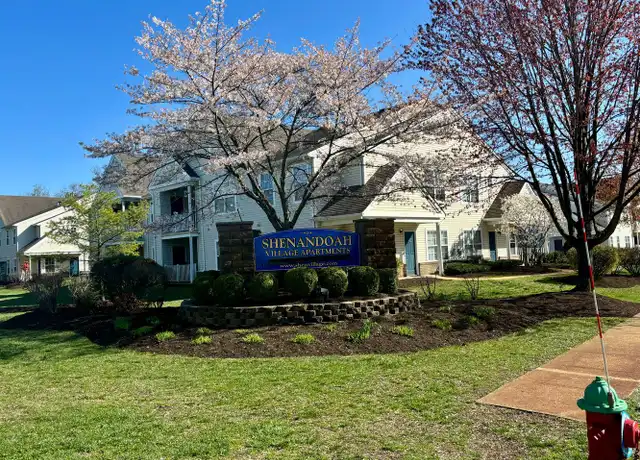 Property at 100-115 Susan Dr Unit 1-102, Lakewood, NJ, 08701, 1 bed, 1.5 baths, [object Object]