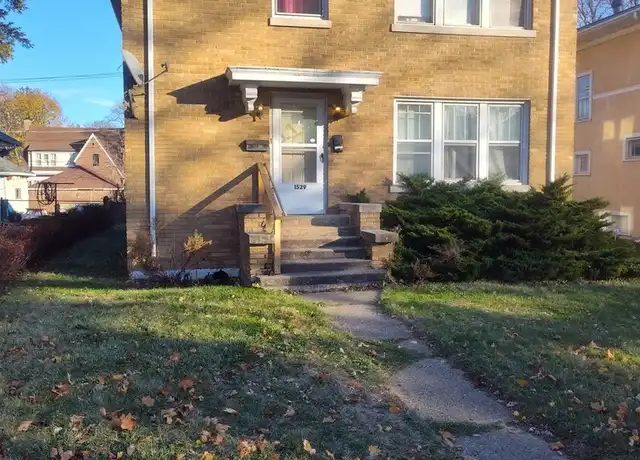 Property at 1529 North Ave Unit 2, Waukegan, IL, 60085, 3 beds, 1 bath, [object Object]