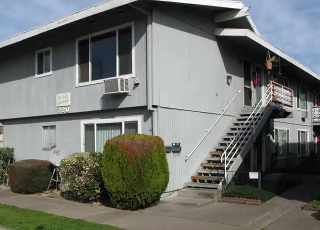 Property at 220 N Ivy St Unit 8, Medford, OR, 97501, 2 beds, 1 bath, [object Object]