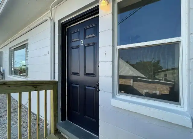 Property at 2704 E Columbus Dr Apt C, Tampa, FL, 33605, 2 beds, 1 bath, [object Object]