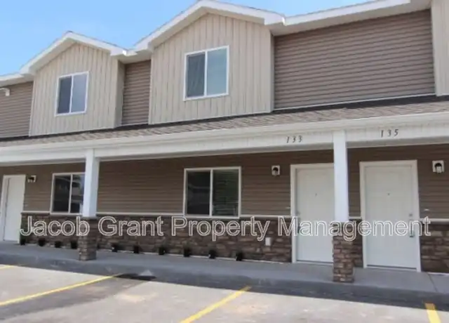 Property at 127 Lincoln Dr, Idaho Falls, ID, 83401, 2 beds, 2.5 baths, [object Object]