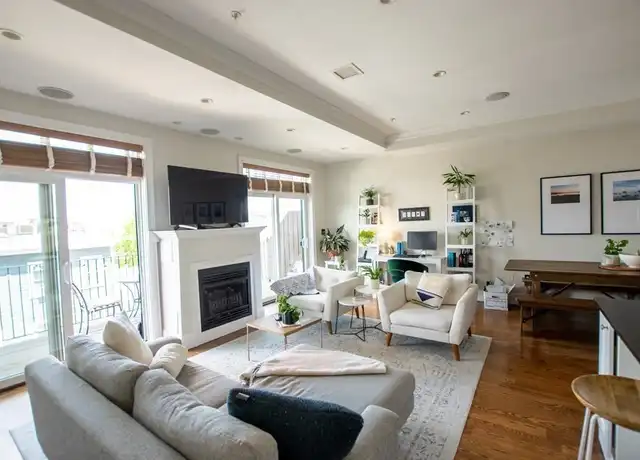 Property at 376 W Broadway #3, Boston, MA, 02127, 2 beds, 2 baths, [object Object]