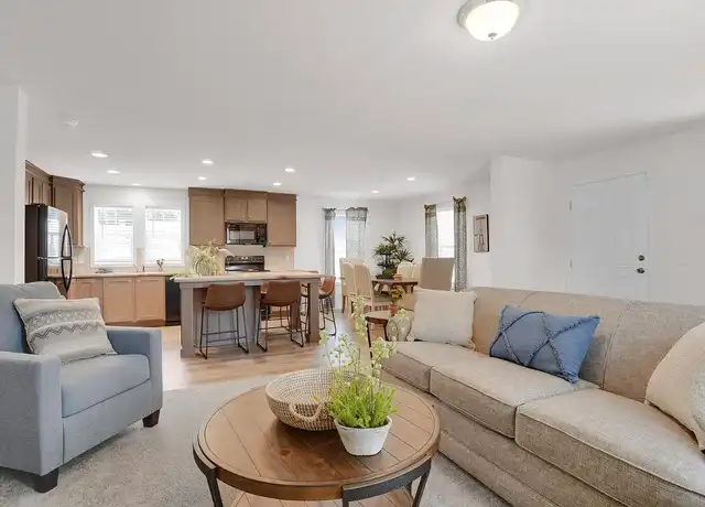 Property at Highland Manor - 17311 E US Highway 40, Independence, MO, 64055, 3 beds, 2 baths, [object Object]
