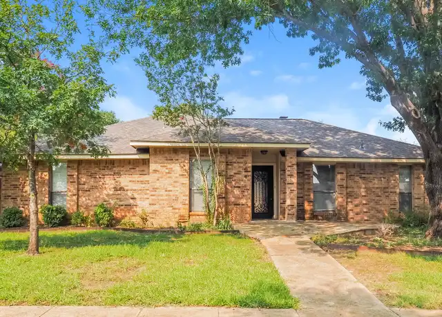 Property at 904 Fairfield Ln, Flower Mound, TX, 75028, 3 beds, 2 baths, [object Object]