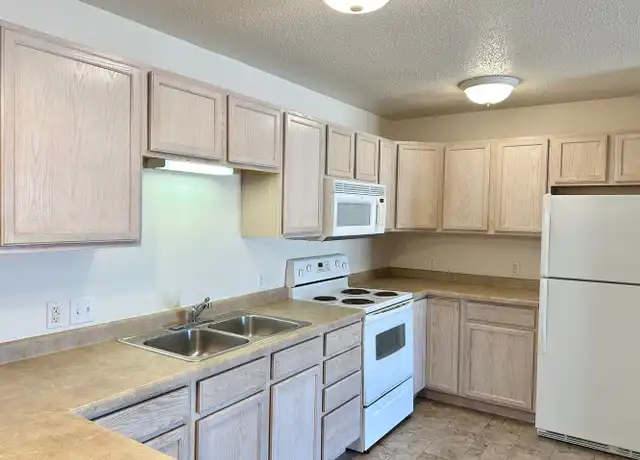 Property at Fairways I - 3501 10th Ave S, Moorhead, MN, 56560, 2-3 beds, 2 baths, [object Object]
