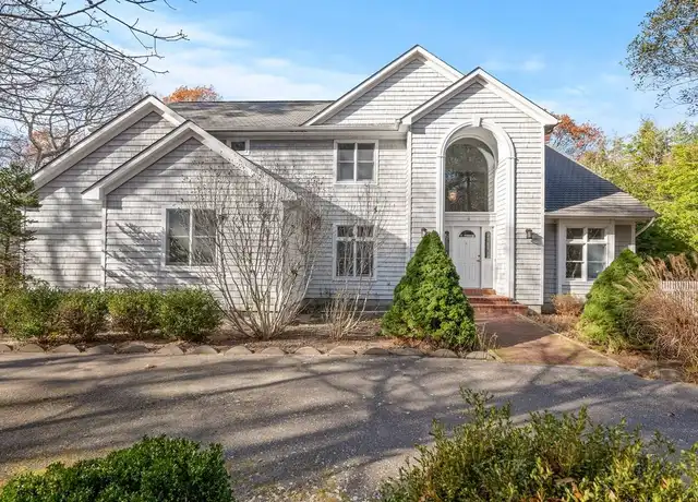 Property at 16 Georgica Woods Ln, Wainscott, NY, 11975, 4 beds, 3 baths, [object Object]