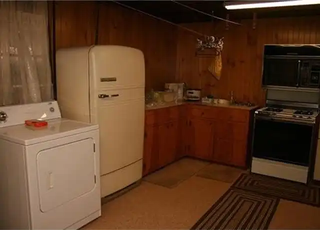 Property at 840 Green St, Iselin, NJ, 08830, 3 beds, 1 bath, [object Object]