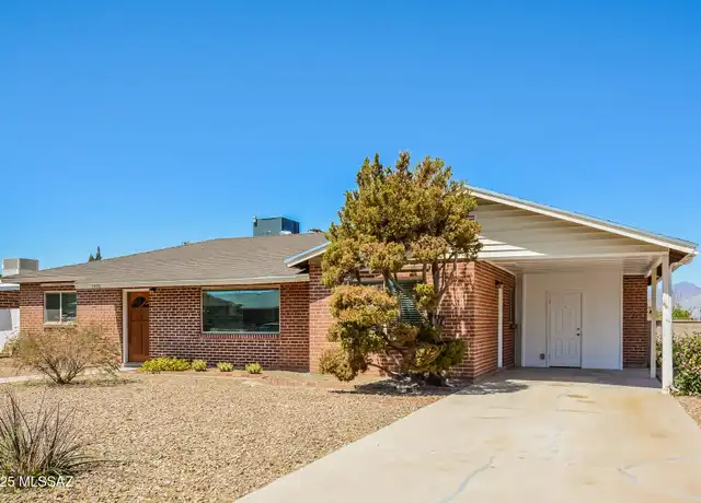 Property at 1430 S Avenida Sirio, Tucson, AZ, 85710, 4 beds, 1.5 baths, [object Object]