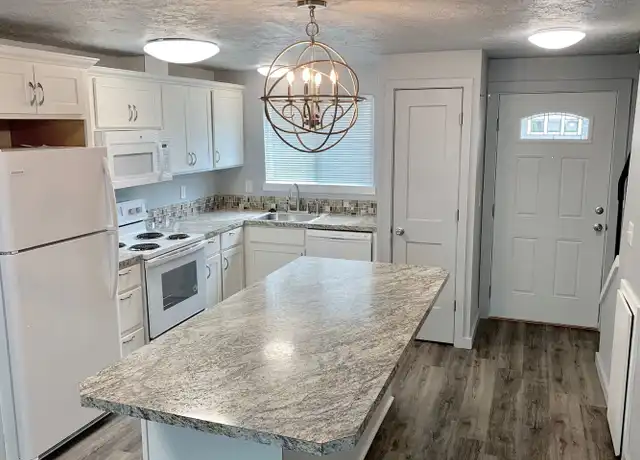 Property at 1539 15th Ave SE Unit 1671B, Albany, OR, 97322, 2 beds, 1.5 baths, [object Object]