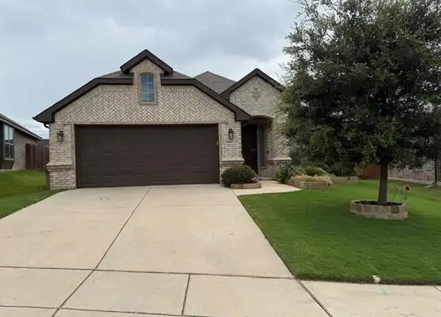 Property at 2517 Hadley St, Weatherford, TX, 76087, 3 beds, 2 baths, [object Object]
