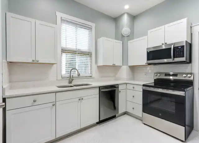 Property at 23 Mastick St Unit A, Savannah, GA, 31404, 2 beds, 1 bath, [object Object]
