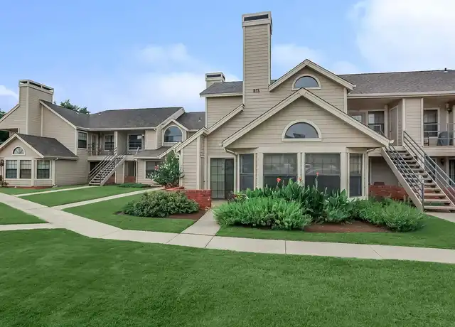 Property at The Gables Apartments - 12901 N MacArthur Blvd, Oklahoma City, OK, 73142, 1-2 bed, 1-2 bath, [object Object]