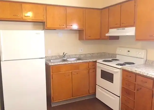 Property at 2415 Charlestown Rd Unit 2415-1, New Albany, IN, 47150, 2 beds, 1 bath, [object Object]