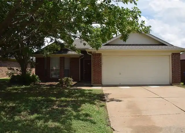Property at 620 Joy Ln, Mansfield, TX, 76063, 3 beds, 2 baths, [object Object]