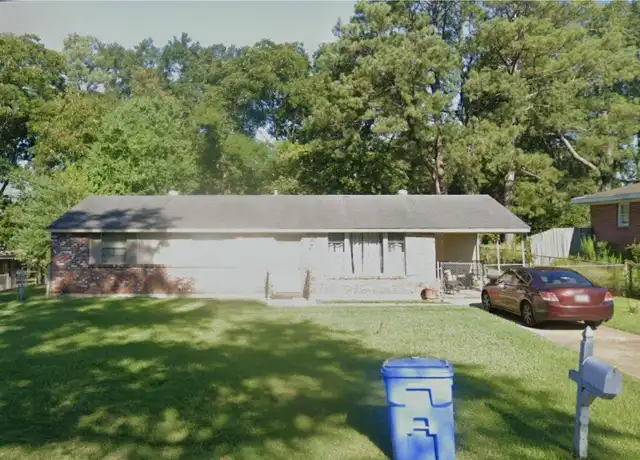 Property at 507 Woodvale Rd, Prattville, AL, 36067, 3 beds, 2 baths, [object Object]