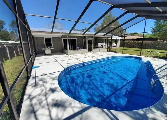 Property at 6189 W Pine Cir, Crystal River, FL, 34429, 3 beds, 2 baths, [object Object]