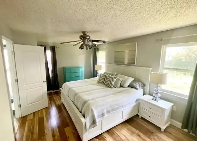 Property at 6189 W Pine Cir, Crystal River, FL, 34429, 3 beds, 2 baths, [object Object]
